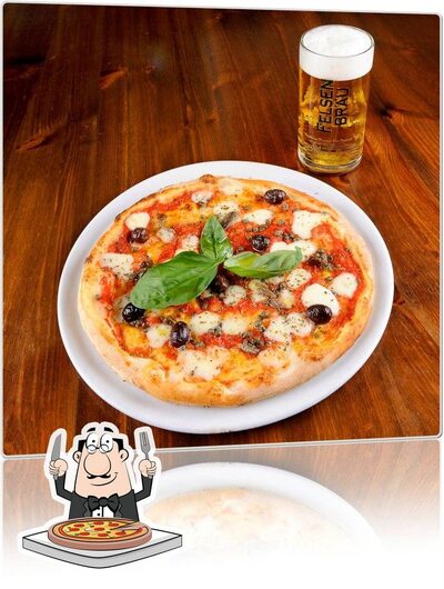 Ordina tra le svariate varianti di pizza