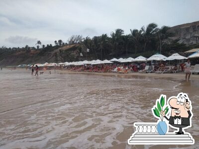 Descubra a parte externa do Top Summer Beach Bar