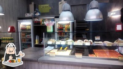 Platti al Mediterranea Pizza Al Taglio