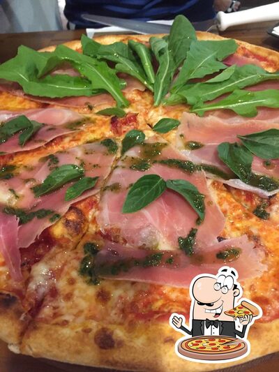 No La Vera Pizza Italiana, você pode degustar pizza