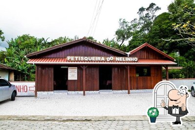 Descubra a área externa do Petisqueira do Nelinho