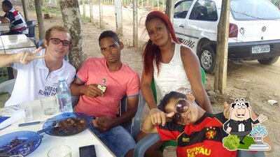 Você pode espairecer no exterior Pimenta's Bar