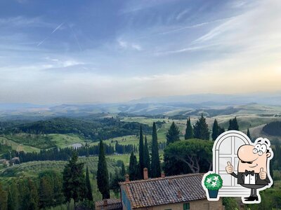Curiosa tra gli esterni di Ristorante la Rocca