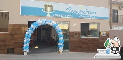 Veja imagens do exterior do Pastelaria sol e lua