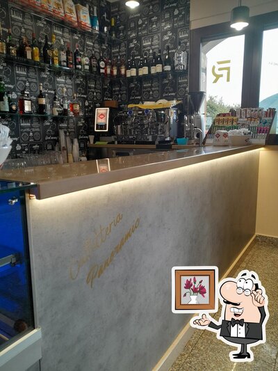 Gli interni di Bar Panoramic