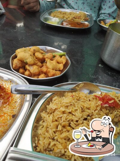 Food at DONGRE Tea Point