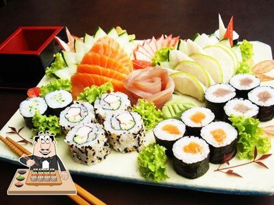 Sushi é um popular cozinha originário do Japão