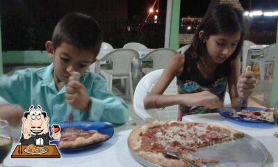 Escolha diversos estilos de pizza
