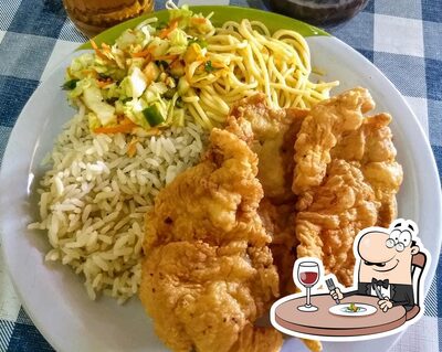Comida em PF da 16