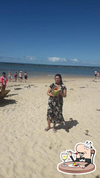 Comida em Cabana_rio_mar