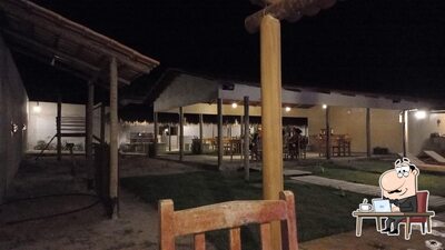 Veja imagens do interior do Palhoça