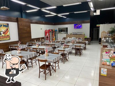 Veja imagens do interior do Restaurante e Lancheria Dois Irmãos