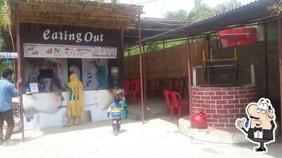 The interior of EatingOut