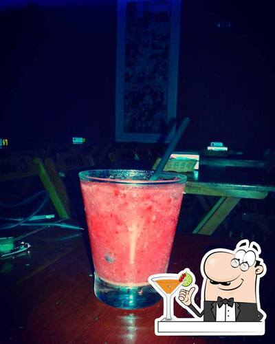 Desfrute de uma drinque com sua comida