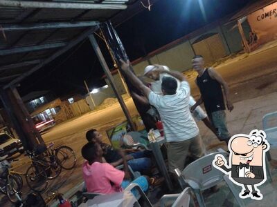 Veja imagens do interior do BAR SÓ LATINHA