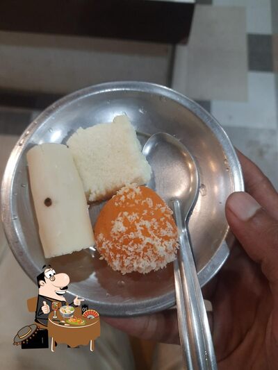 Food at Ranjeet Sweets