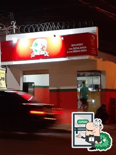 Você pode espairecer no exterior Pizzas Mamá
