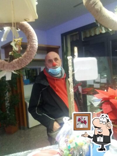 Siediti a un tavolo di Giotto Caffè