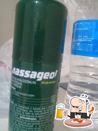 Peça um copo de cerveja leve ou escura