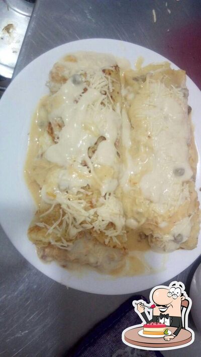 Não esqueça de experimentar uma sobremesa no Esquina do Lanche