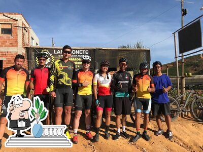 Você pode espairecer no exterior Lanchonete Parada do Café