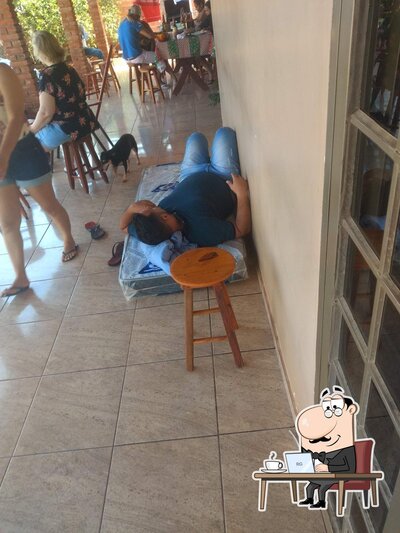Veja imagens do interior do Fio's Bar Nota 10