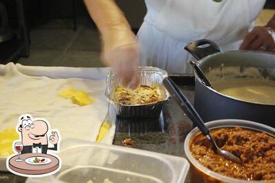 Comida em Pizzaria Mattia Vandini
