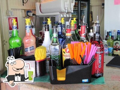 Assaggia le tante cose da bere che offre Al Chiosco del Faro
