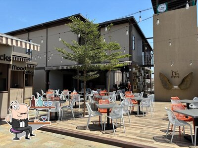 Check out how FFM (Flybird Food Mall) looks inside