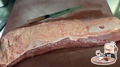 Prenditi piatti di carne dal menu