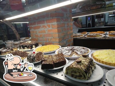 Comida em Parada Benedita