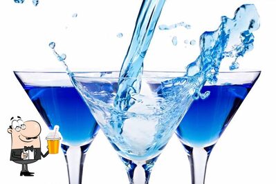 Puoi goderti un drink dal menu