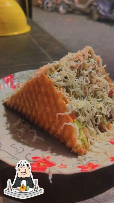 Food at PAPA’S PIZZA