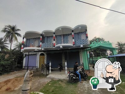 Take a look at the outside area of Barish Restaurant