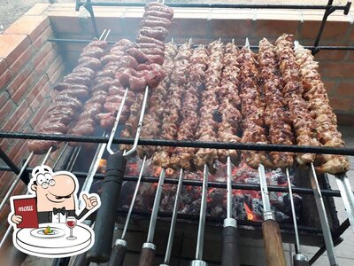 Comida em Lancheria Proeste Triunfo RS