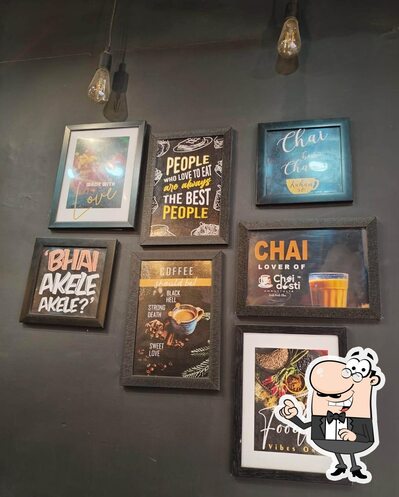 Check out how Wow!Cafe looks inside