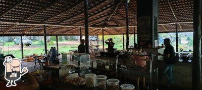 O interior do Restaurante Campestre