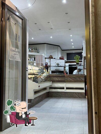 Dai un'occhiata agli interni di Pizzeria Farinata