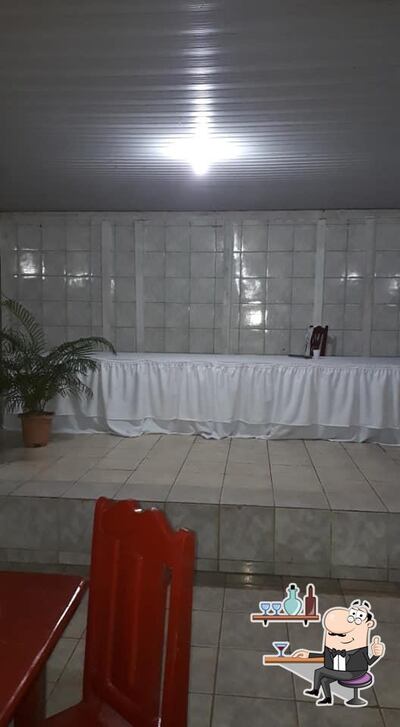 Veja imagens do interior do Restaurante Alvorada