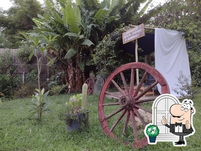 Você pode espairecer no na área externa do Café Colonial Gruber