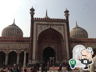 Check out the outside part of Bun Maska Jama Masjid
