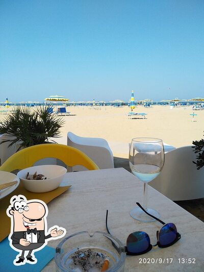 Goditi un drink aMARacmand! Spiagge 3-4