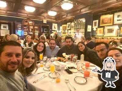 Ralph Lauren Bar & Grill, Chicago - Restaurant menu, prices and reviews