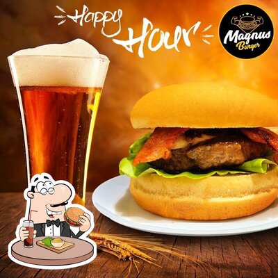Peça um dos hambúrgueres disponíveis no Magnus Burger