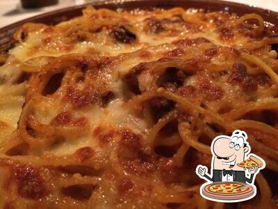 A Pizzeria Spiro Spiro, puoi prenderti una bella pizza