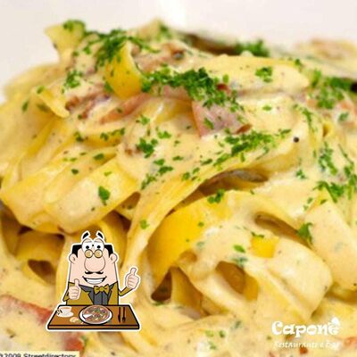 No Capone Restaurante E Bar, você pode degustar pizza