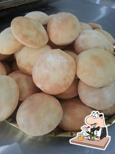 Platos en Zaatar Esfihas