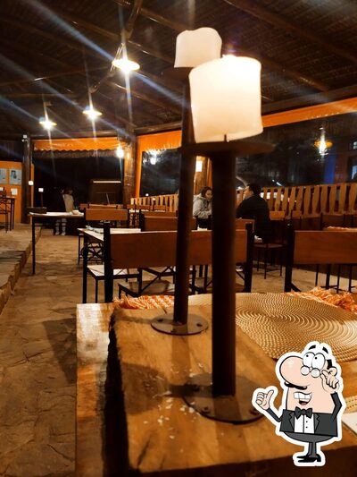 Veja imagens do interior do Pinhão Gastrobar