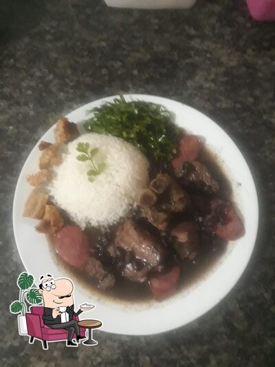 Veja imagens do interior do LANCHONETE E RESTAURANTE DA TATI