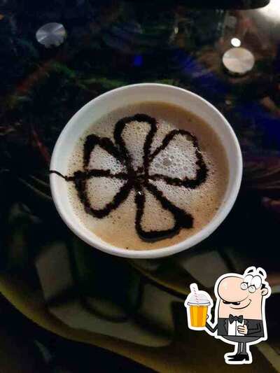 Caffeine Hub provides a selection of drinks